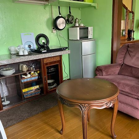 Guest House Koza Gate2 Okinawa ภายนอก รูปภาพ