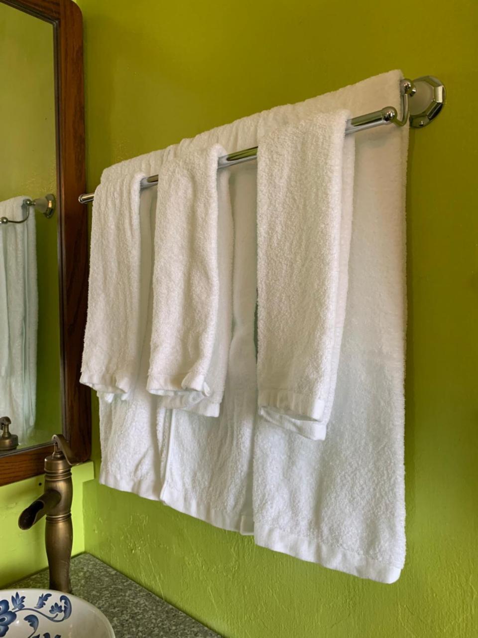 Guest House Koza Gate2 Okinawa ภายนอก รูปภาพ