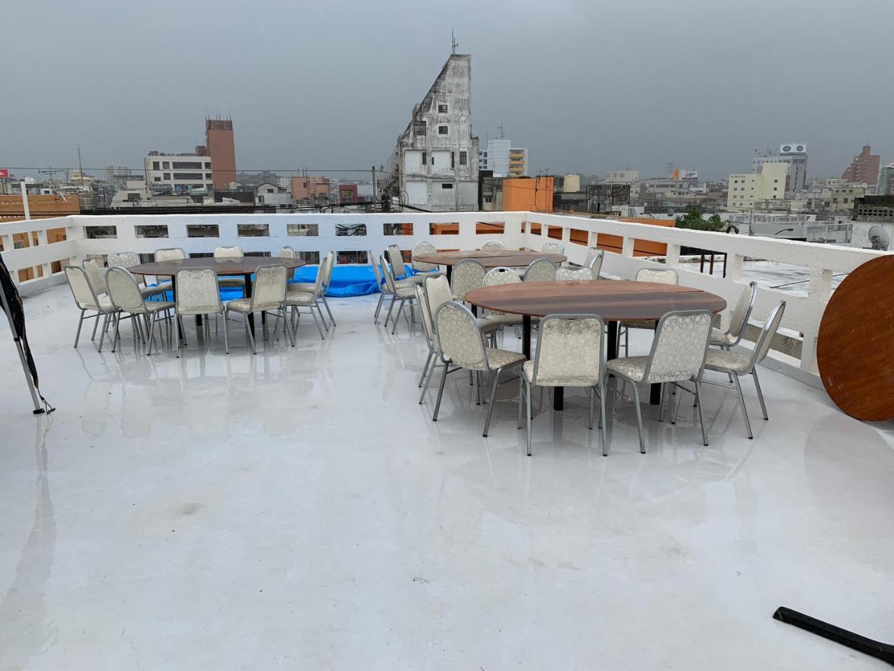 Guest House Koza Gate2 Okinawa ภายนอก รูปภาพ
