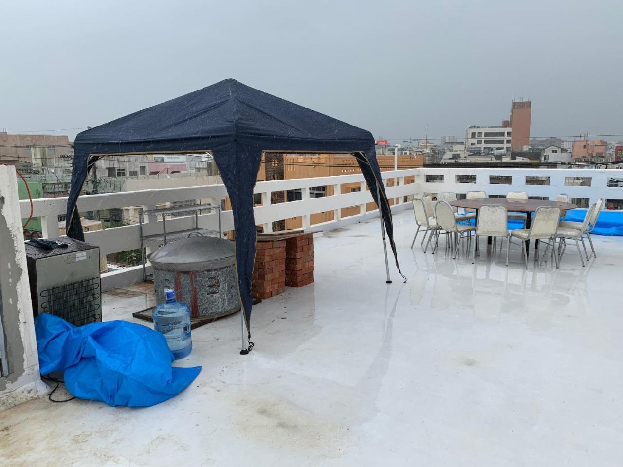 Guest House Koza Gate2 Okinawa ภายนอก รูปภาพ
