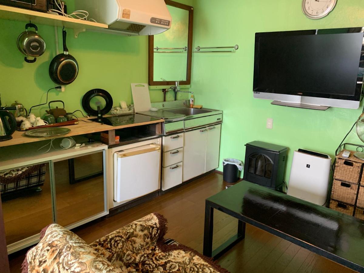 Guest House Koza Gate2 Okinawa ภายนอก รูปภาพ